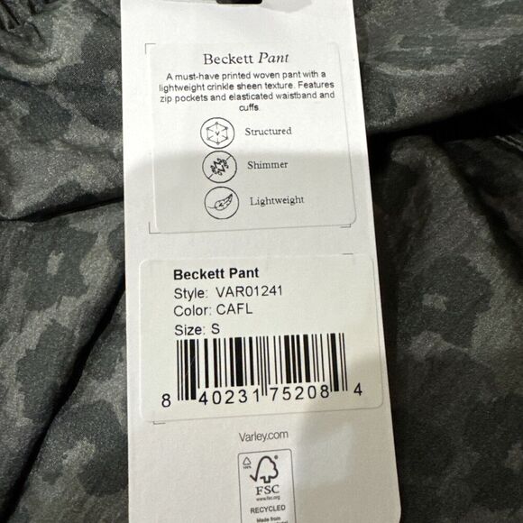 Varley NWT Beckett Pant in Camo Floral Lightweight Nylon Jogger Size S - Picture 5 of 9
